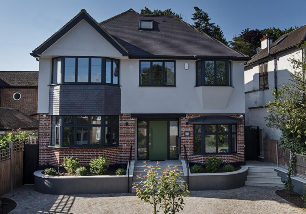 Street View Of Large Modern House
